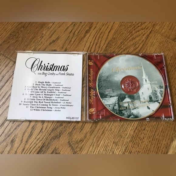 Bundle 3 for $10. Christmas with Bing Crosby and Frank Sinatra. EUC - Picture 5 of 5